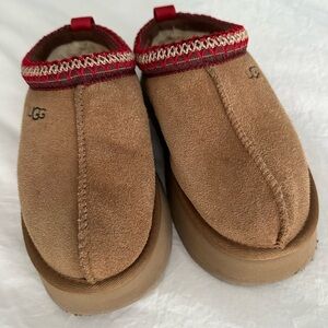 UGG Brown Suede Slippers with Red Accents